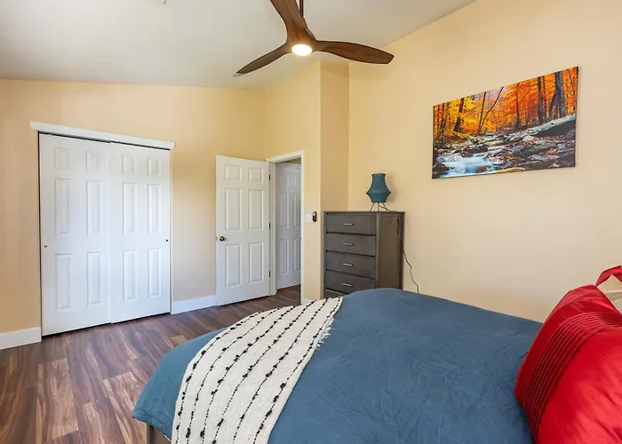 Mountain Jewel Modern Townhome In The Pines Great Location Near Downtown Villa *