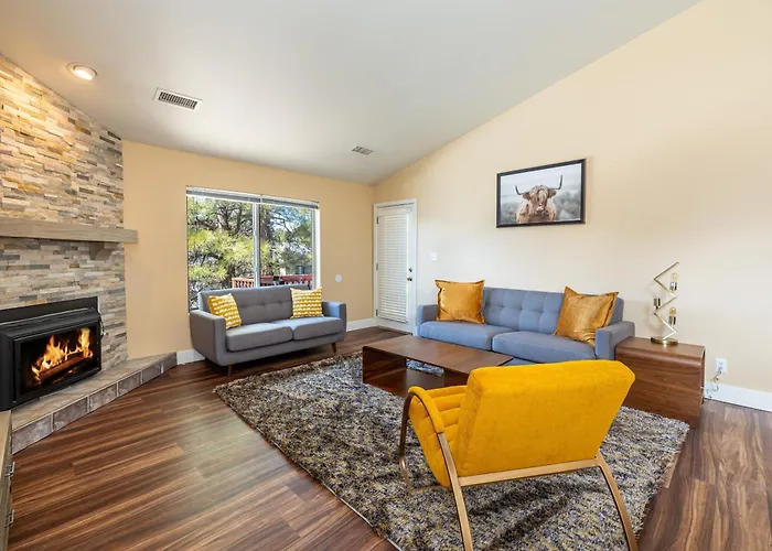 Villa Mountain Jewel Modern Townhome In The Pines Great Location Near Downtown *